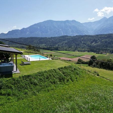 Ferienhaus Kaiser Villa Gallizien Eksteriør bilde