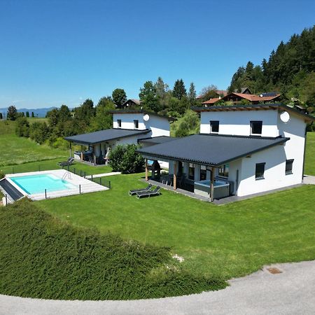 Ferienhaus Kaiser Villa Gallizien Eksteriør bilde