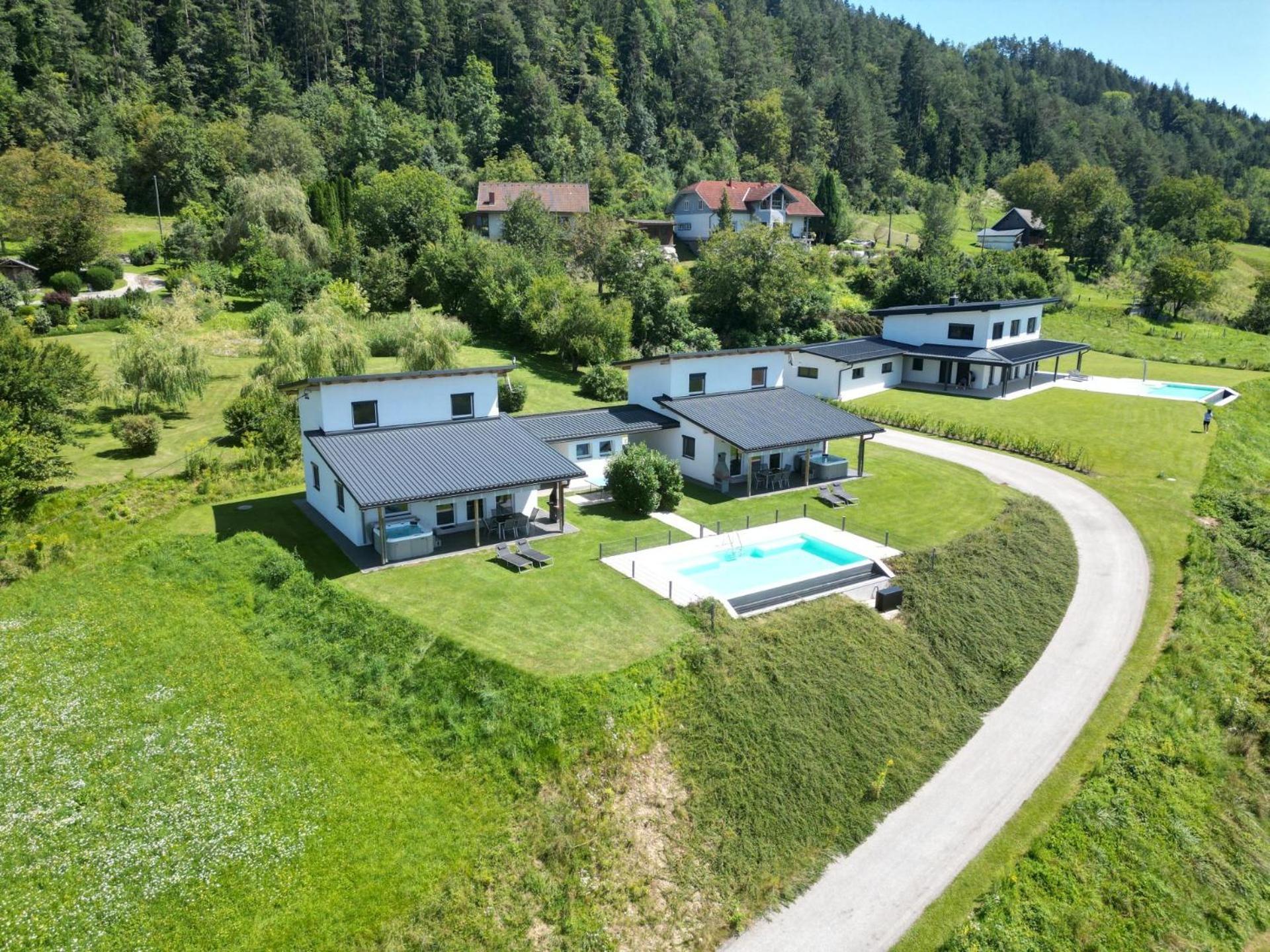 Ferienhaus Kaiser Villa Gallizien Eksteriør bilde